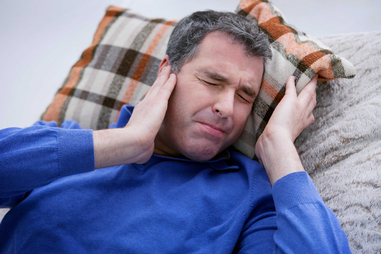 ../Image2/earache2.jpeg